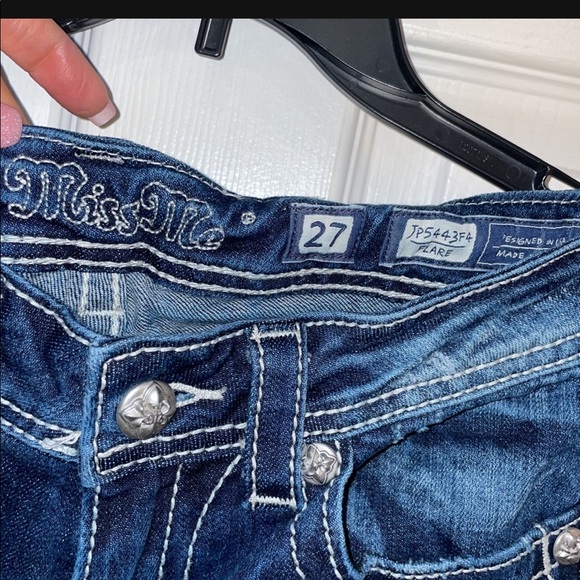 Miss Me jeans LIKE NEW! - Picture 3 of 6